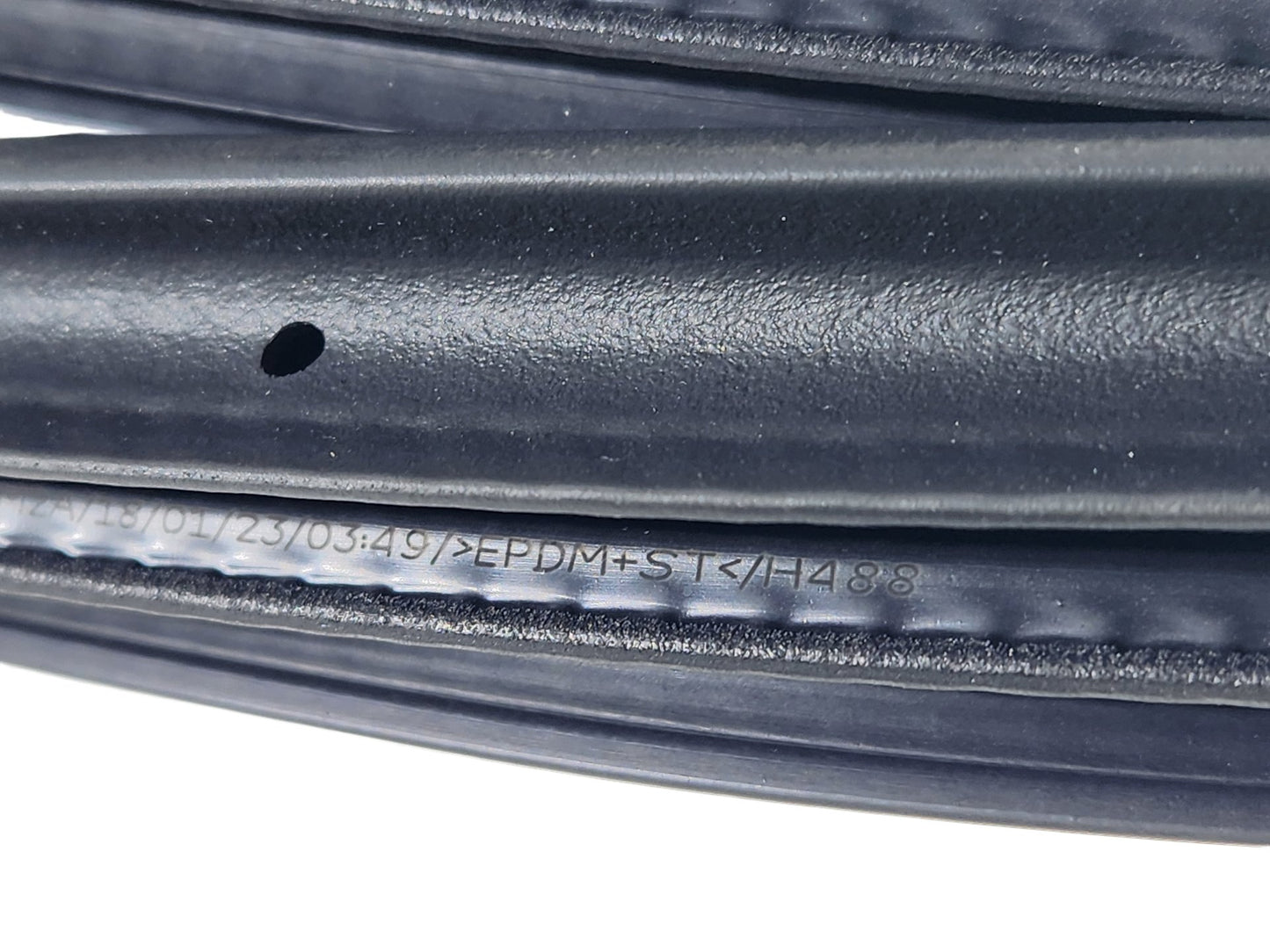 Ford Fiesta MK8 B479 Hatchback Genuine Front Left Passenger N/S Rubber Door Seal