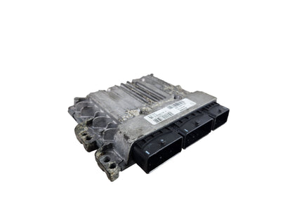 Renault Megane MK3 (Ph2) (X95) Hatchback Engine Control Unit ECU 237100777R