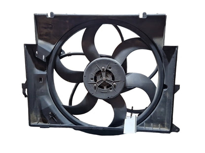 BMW 320d E90 Saloon Genuine Cooling Radiator Fan Housing Cover 6937515