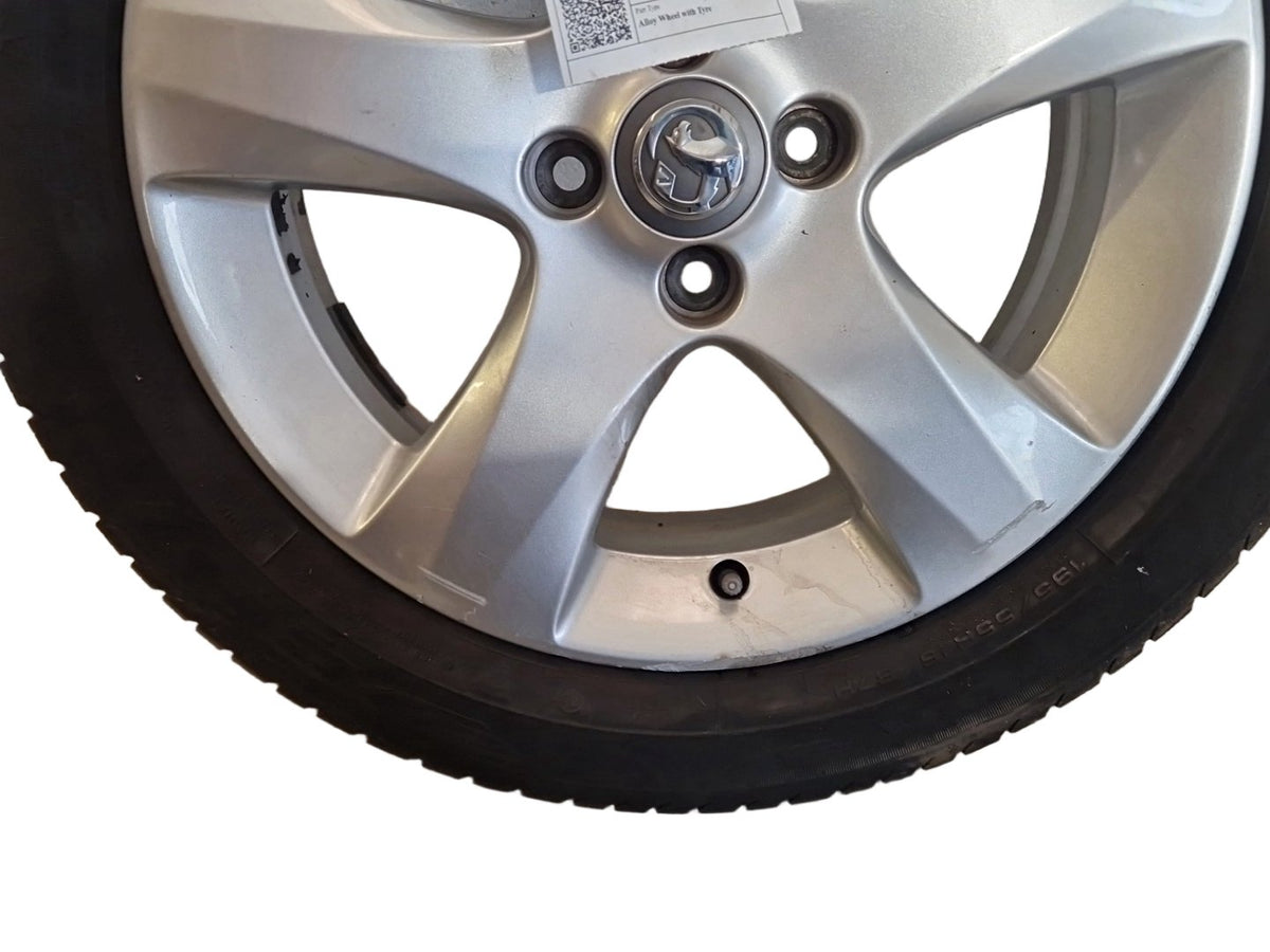 Vauxhall Corsa MK3 (D) (4400) 16" Alloy Wheel with Tyre 195/55/16 ~6mm 13338769