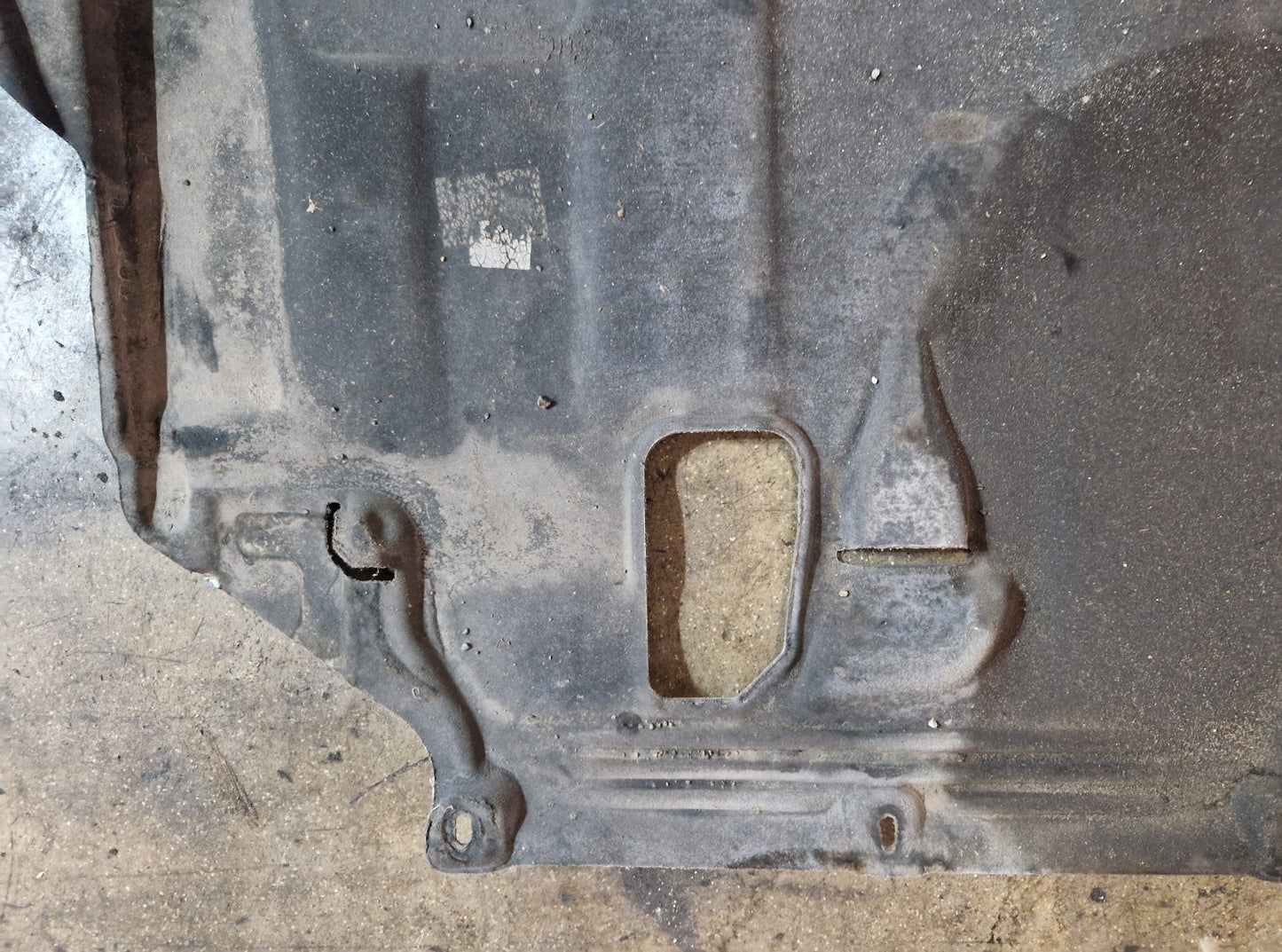 Ford C-Max MK2 (C344) MPV Genuine Engine Front Under Cover Tray Guard