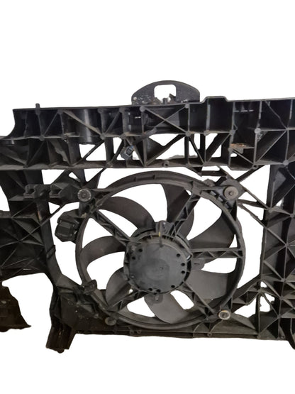 Renault Grand Scenic MK3 (Ph1) (X95) MPV Genuine Radiator Fan & Housing