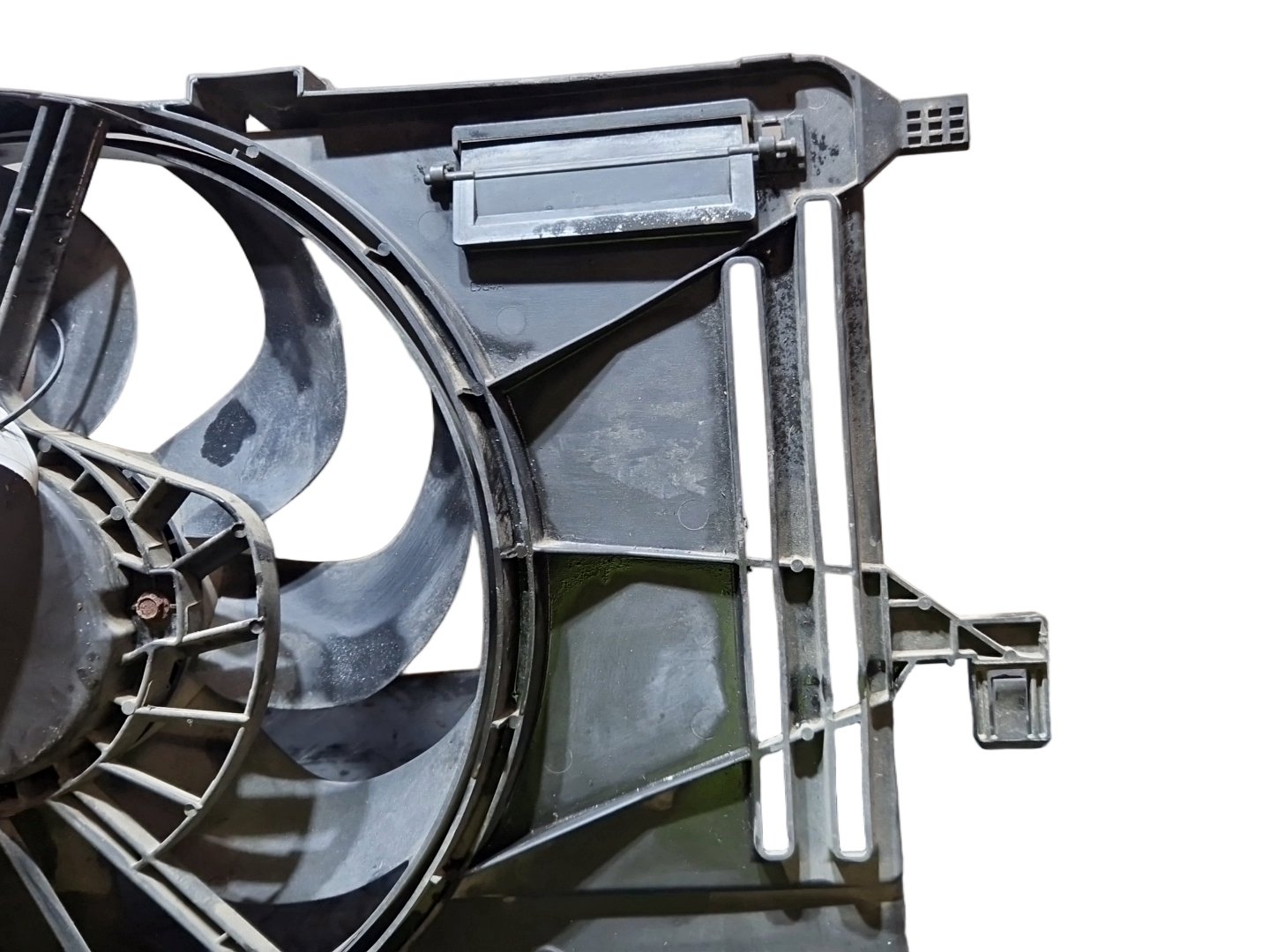 Ford Focus MK3 Estate 1.6L Diesel Radiator Cooling Fan 8V61-8C607-EB