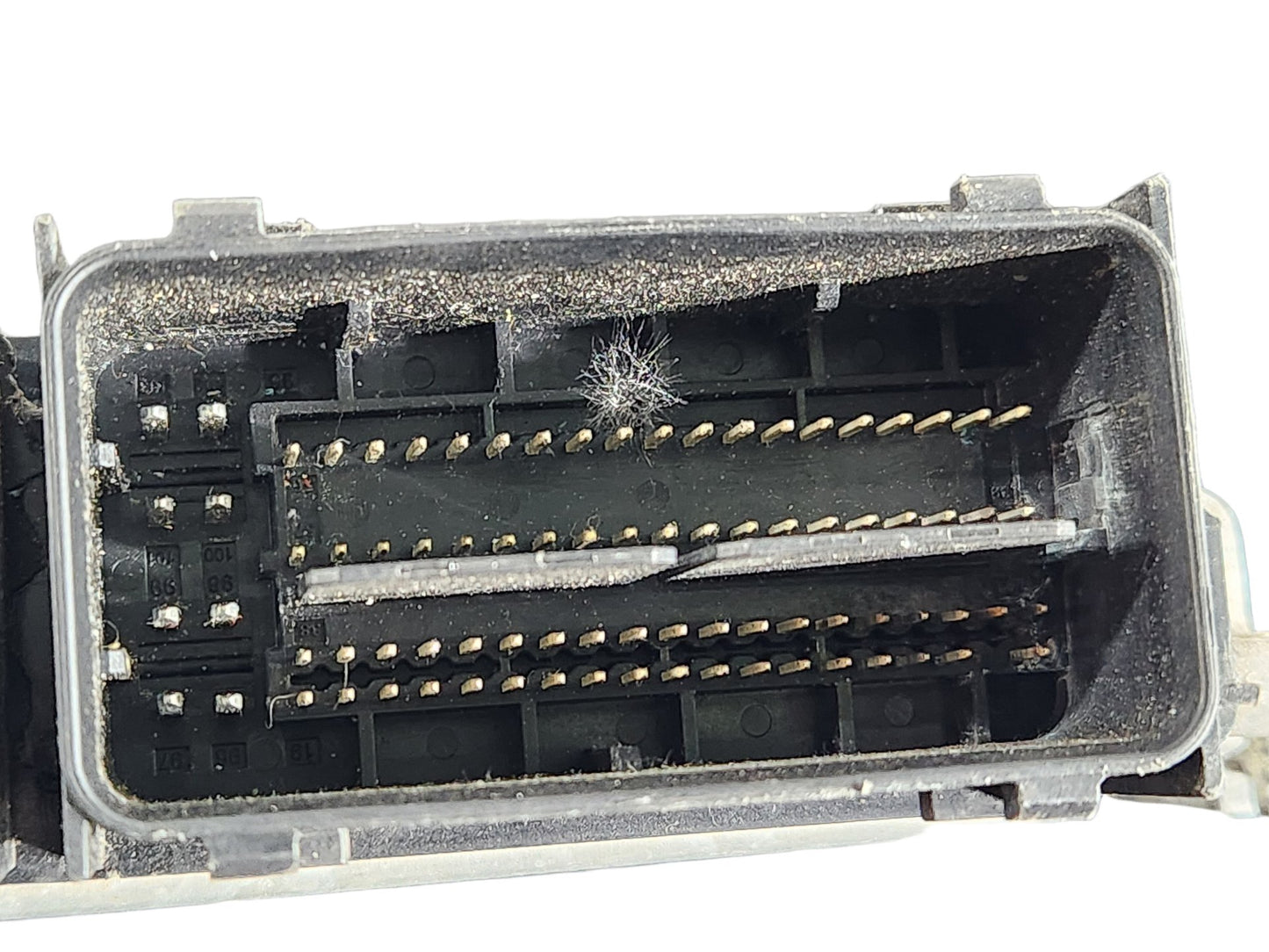 Ford Focus Engine Control Unit Genuine 0261S09376