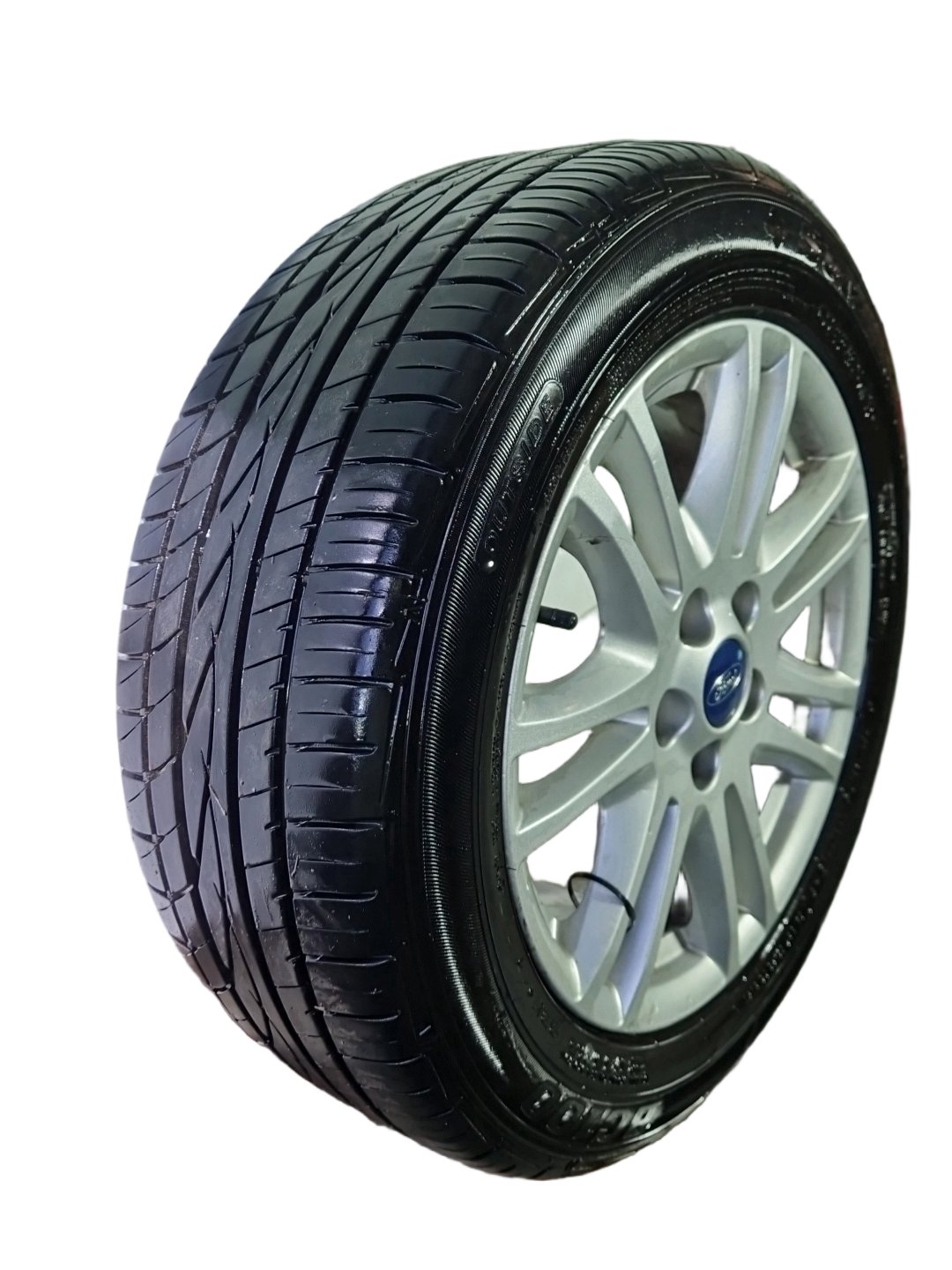 Ford Focus MK3 (C346) 16" Alloy Wheel with Tyre 215/55/16 ~6mm