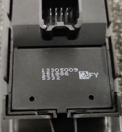 Vauxhall Mokka MK1 (G1U0) SUV Front Right Side Window Switch 95025521-600R