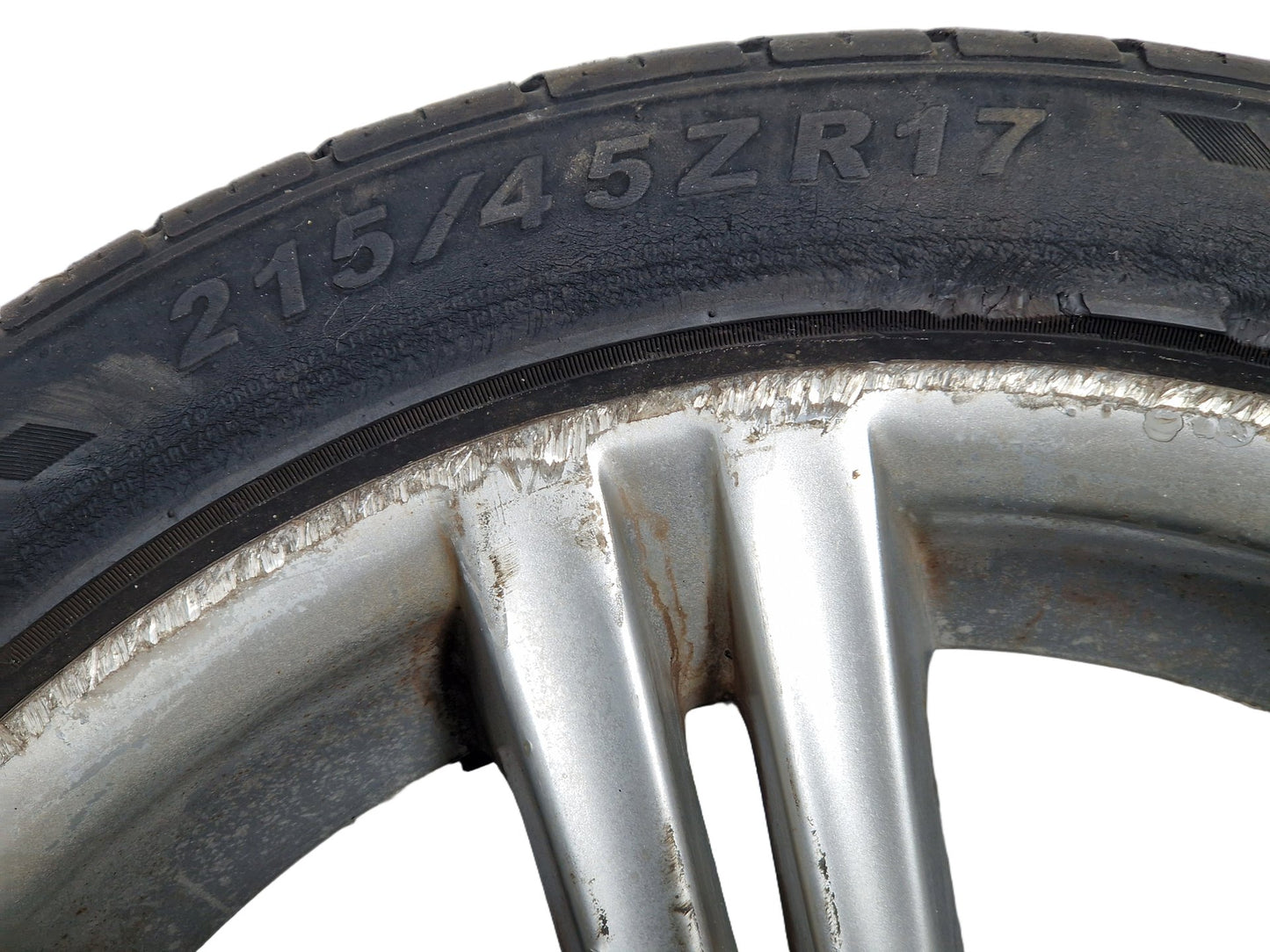 BMW 3 Series E90 17" Alloy Wheel with Tyre 215/45/17 ~4mm 8036936