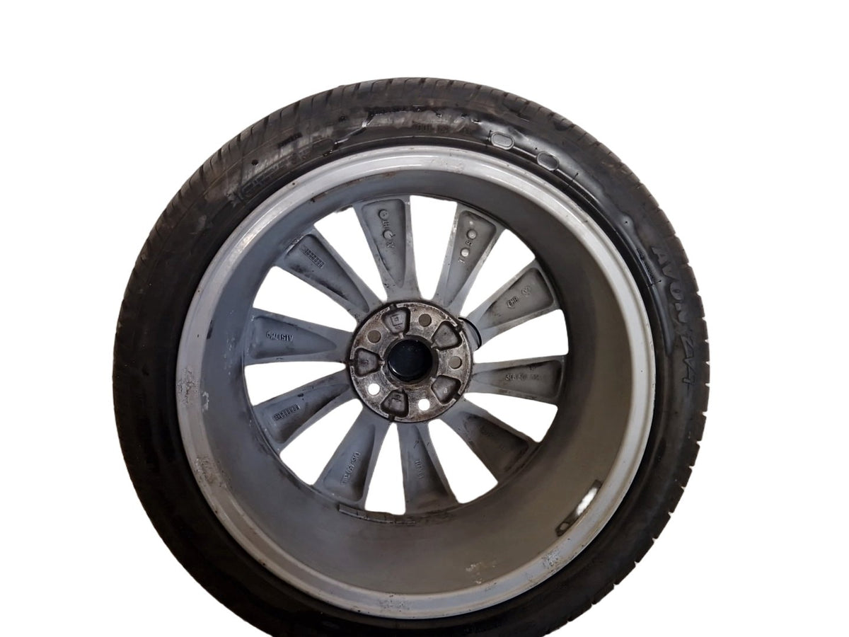 Volkswagen Passat MK5 (B6) (3C) 18" Alloy Wheel with Tyre 235/40/18 ~5mm