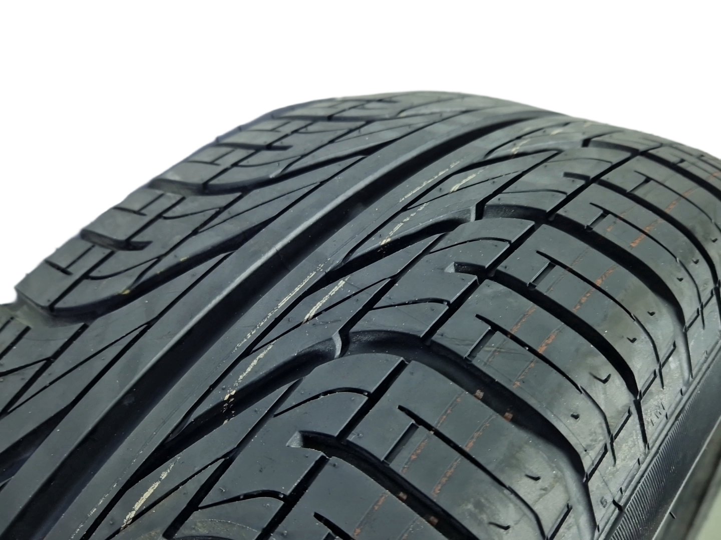 Genuine Pirelli P6000 Tyre 205/55/R16 91W ~8mm Tread