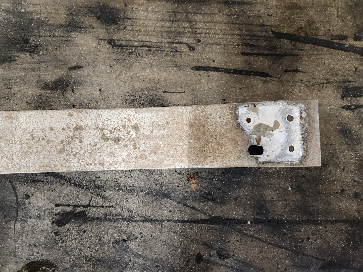 Mitsubishi Outlander PHEV MK3 (RE1)(GG2W) SUV Rear Bumper Reinforcement Beam Bar