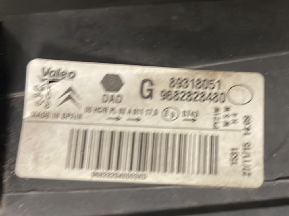 Peugeot Partner B9 Cargo Van Front Left N/S Headlight 89318051 9682828480