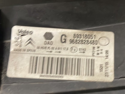 Peugeot Partner B9 Cargo Van Front Left N/S Headlight 89318051 9682828480