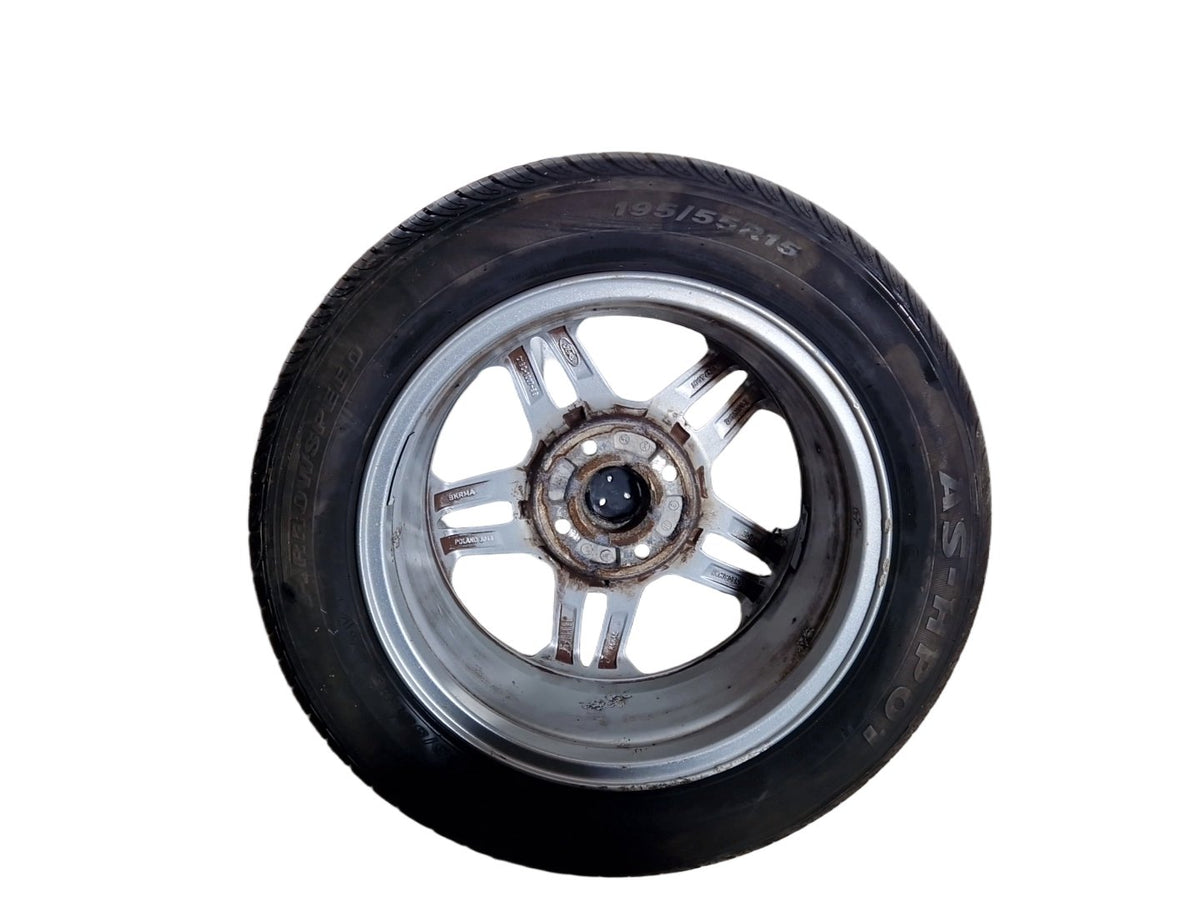 Ford Fiesta MK7 15" Alloy Wheel with Tyre 195/55/15 ~6mm C1BC-1007-BB