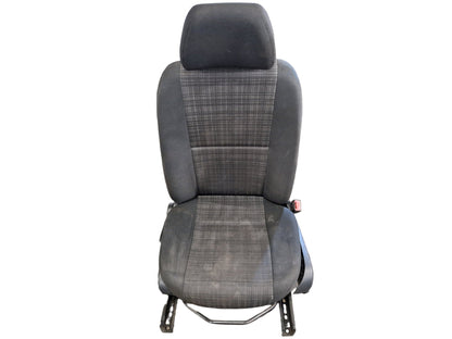 Mercedes-Benz Sprinter W906 (NCV3) Cab & Chassis Front Right O/S Driver Seat