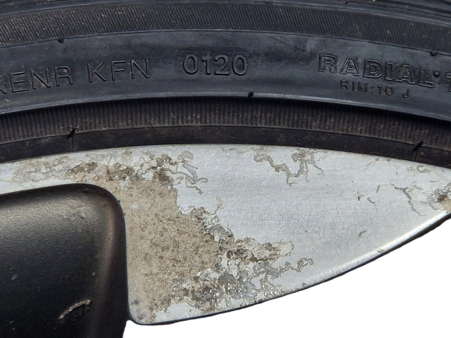 Audi A7 21" Alloy Wheel with Tyre 285/30/21 3mm 4H0601025AT