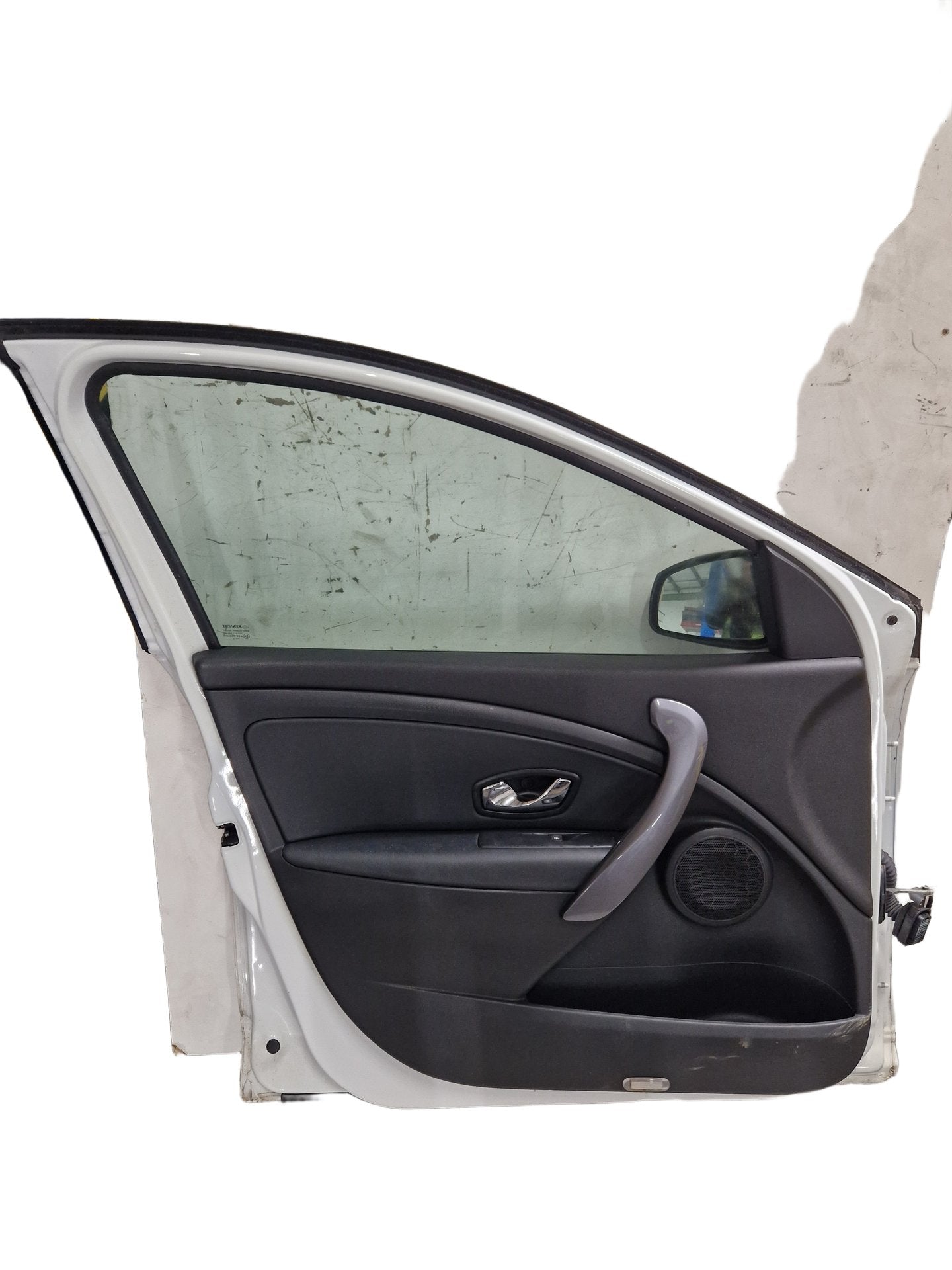 Renault Megane MK3 Hatchback Front Left N/S Passenger Complete Door in White