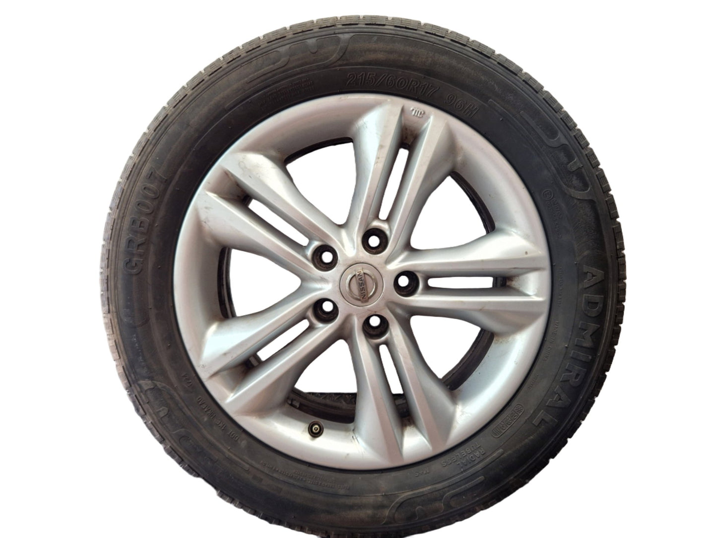 Nissan Qashqai MK1 17" Alloy Wheel with Tyre 215/60/17 ~3mm