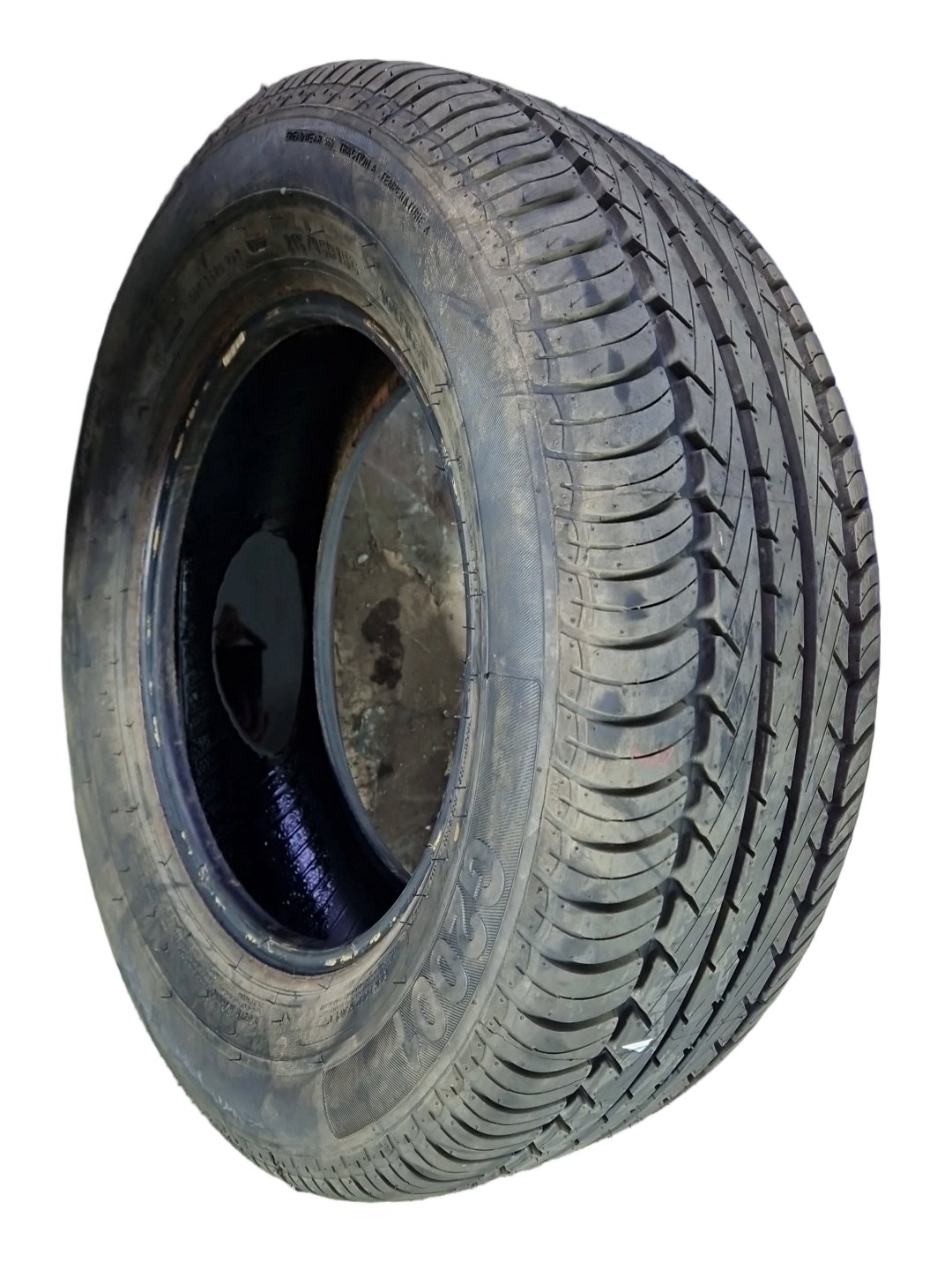 Goldway Tyre 215/65/R15C G2001 Genuine ~7mm
