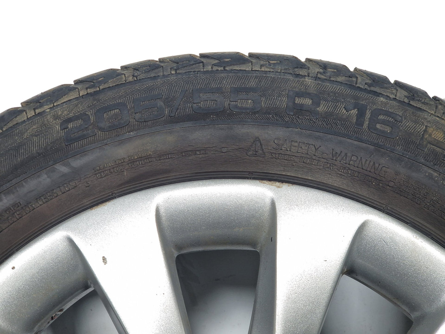 2012 Vauxhall Meriva MK2 (B) (4470) 16" Alloy Wheel with Tyre 205/55/16 ~3mm