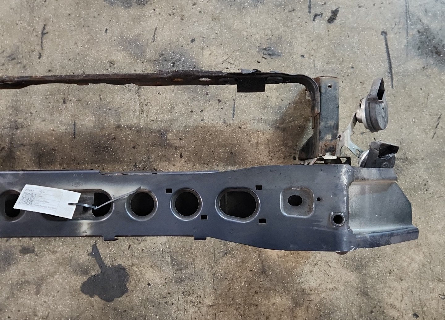 Ford Grand C-Max MK2 (C344) MPV Genuine Front Bumper Rerinforcement Crash Bar