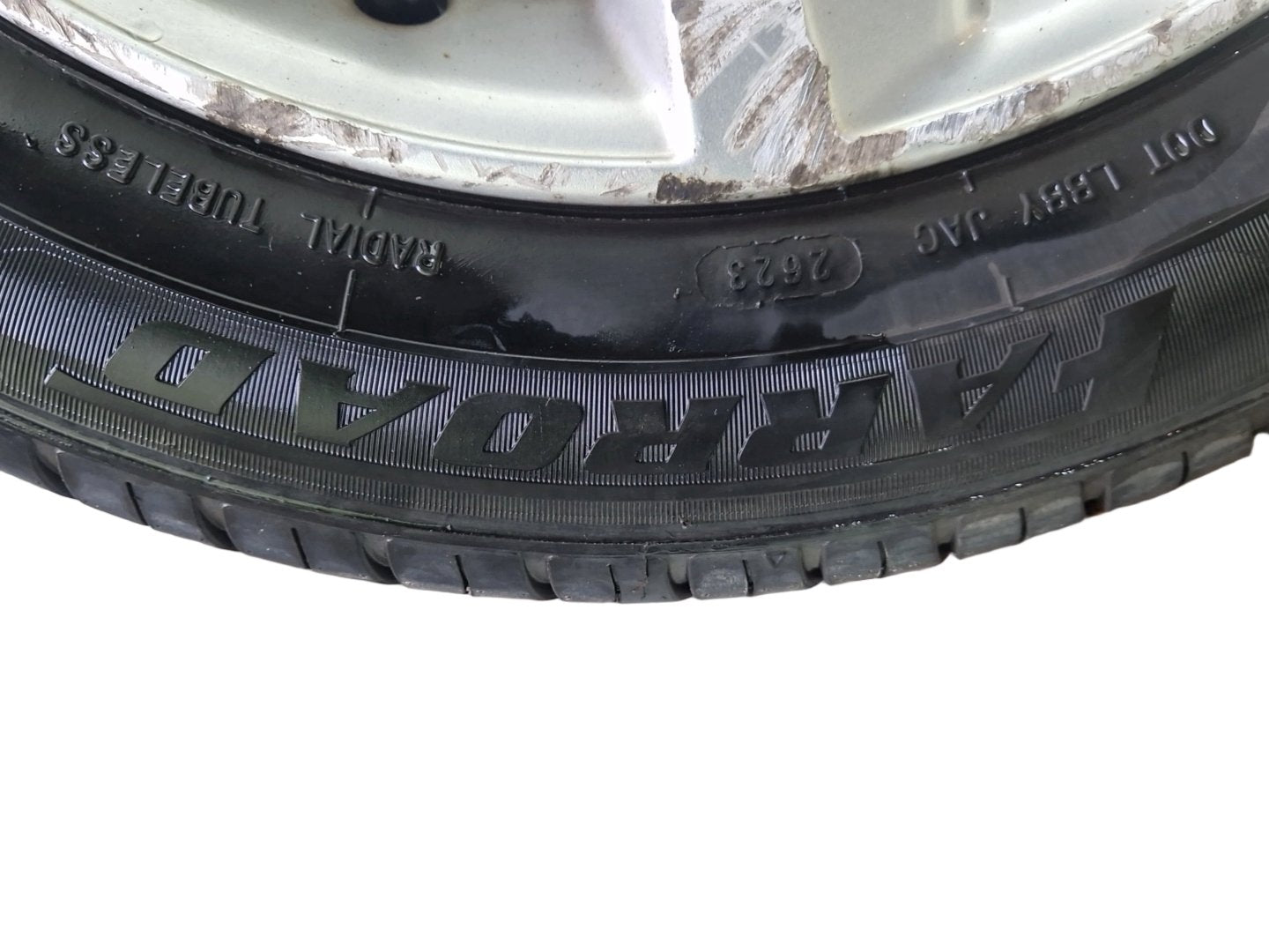 Volkswagen Polo MK5 (6R) 15" Alloy Wheel with Tyre 185/60/15 6mm