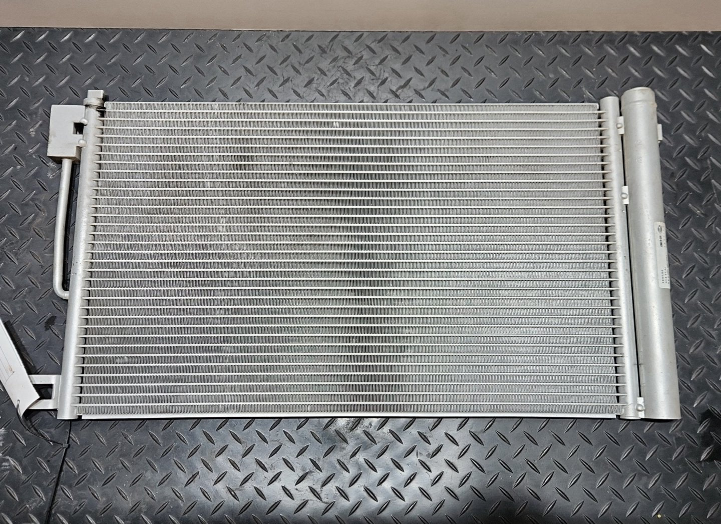 Hella Aftermarket Radiator for Vauxhall Corsa MK3 1.2 A12XER (D)(4400) Hatchback