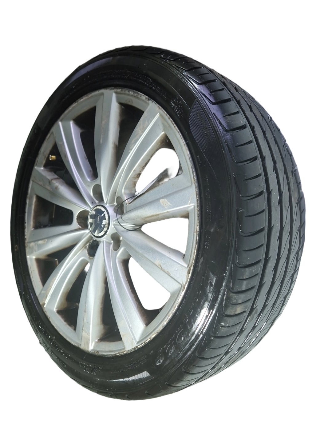 Volkswagen Polo MK5 (6R) 16" Alloy Wheel with Tyre 215/45/16 7mm 8R0601025K