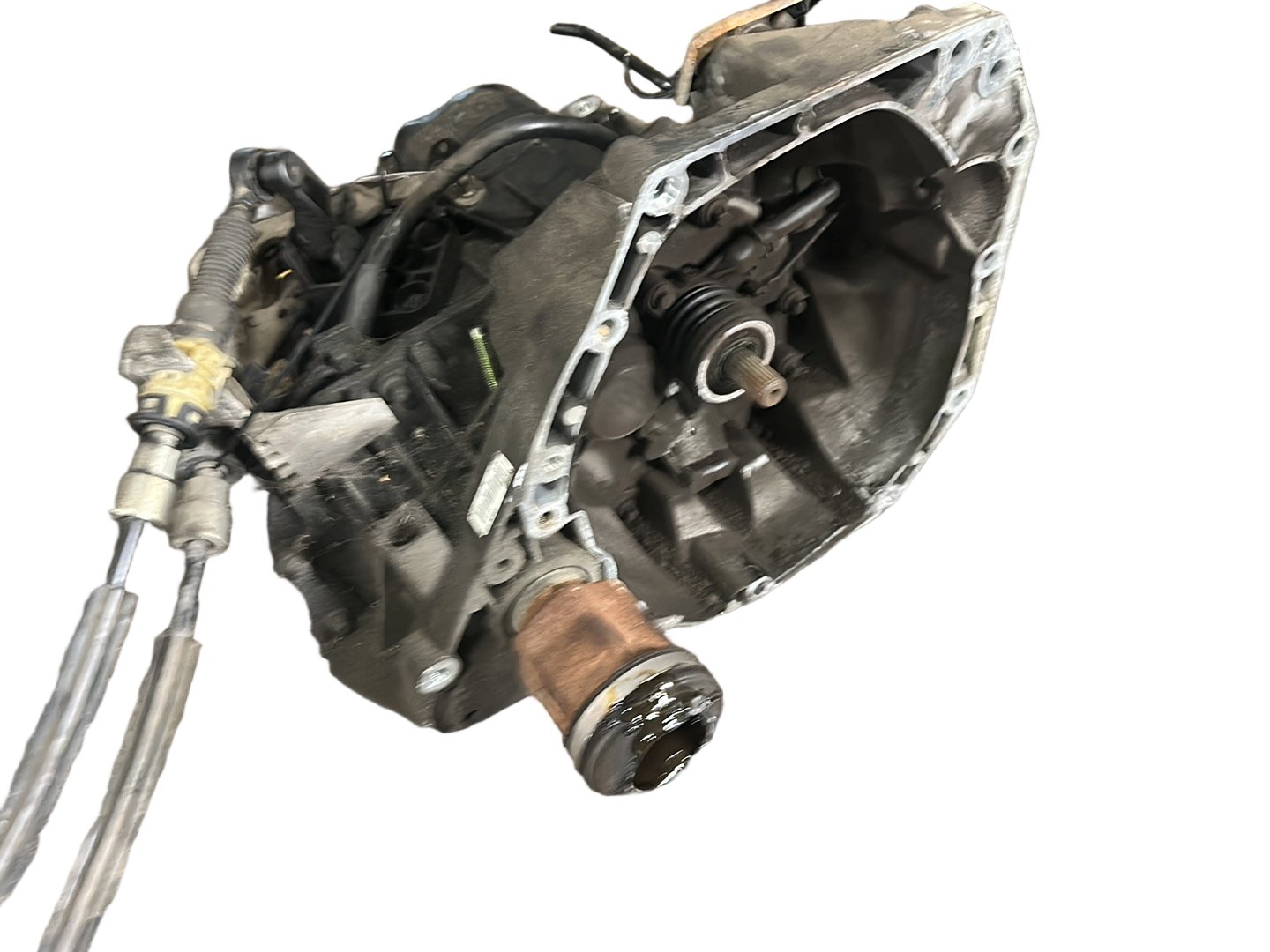Nissan Juke MK1 Transmission Gearbox 1.6L HR16DE 5 Speed Manual 320101KA1B