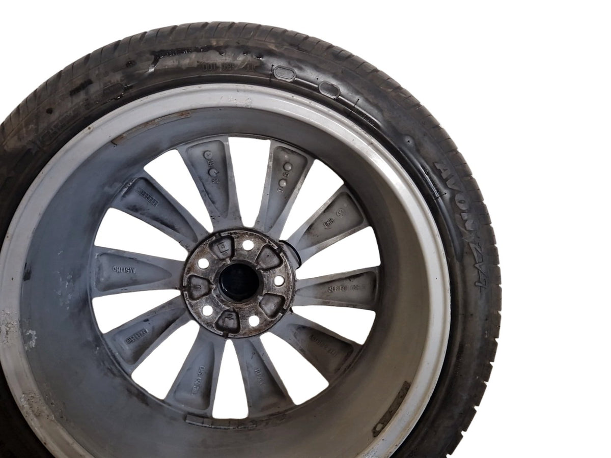 Volkswagen Passat MK5 (B6) (3C) 18" Alloy Wheel with Tyre 235/40/18 ~5mm
