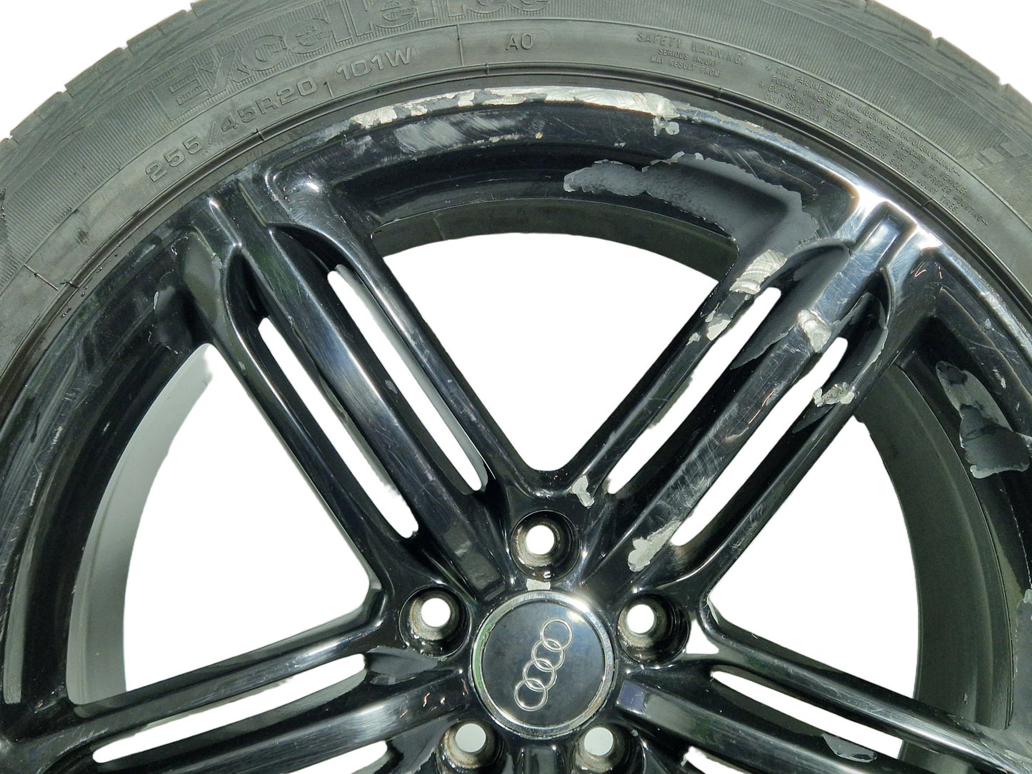 Audi 20" Alloy Wheel with Tyre 255/45/20 5mm 8R060102586