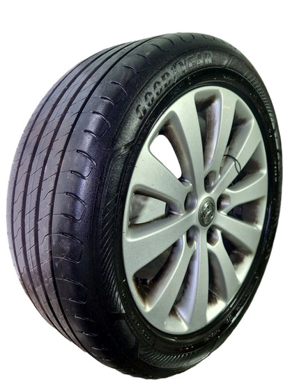 Vauxhall Zafira MK3 (C) (A3470) 17" Alloy Wheel with Tyre 225/50/17 7mm