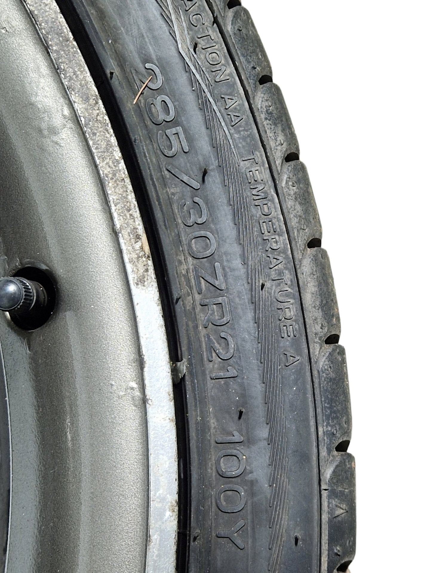 Audi A7 21" Alloy Wheel with Tyre 285/30/21 7mm 4H0601025AT
