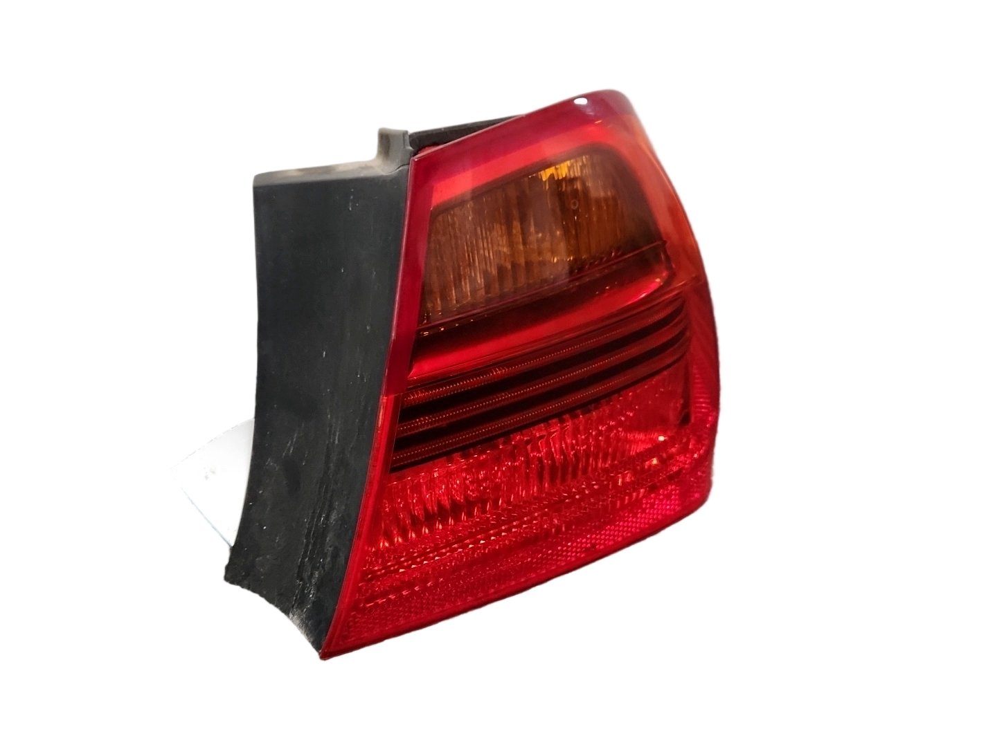 2006 BMW 320d E90 Genuine Rear Right O/S Outer Driver Tail Light 6937458