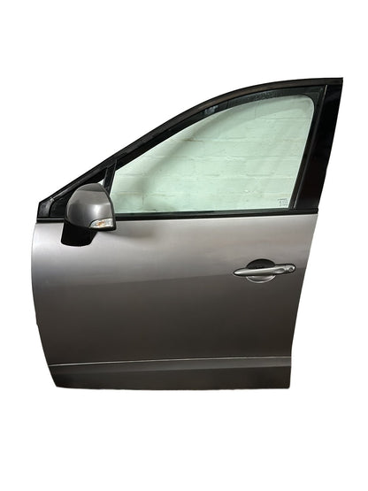 Renault Scenic MK3 (Ph1) (X95) Front Left N/S Complete Door in Grey
