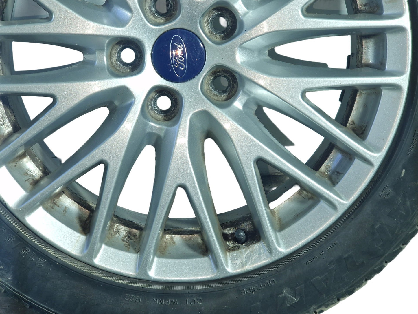 Ford Focus MK3 (C346) 17" Alloy Wheel with Tyre 215/50/17 ~6mm