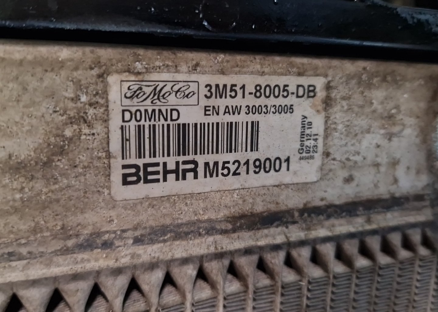 Volvo C30 2.0LL Diesel kw D5204T5 Genuine Engine Cooling Radiator 3M51-8005-DB