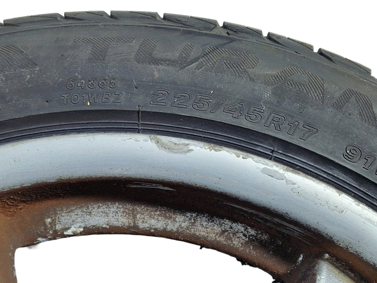 BMW 3 Series E46 17" Alloy Wheel with Tyre 225/45/17 ~5mm 2229180