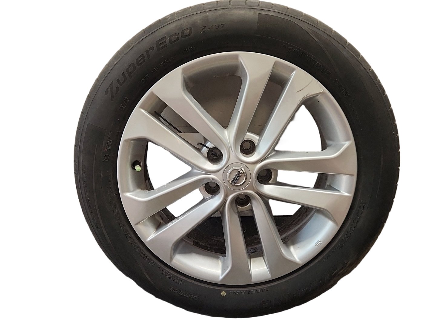 Nissan Juke MK1 (F15) 17" Alloy Wheel with Tyre 215/55/17 ~5mm