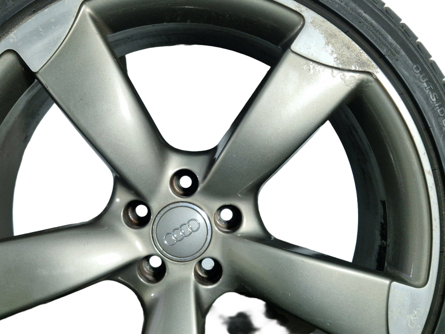 Audi A7 21" Alloy Wheel with Tyre 285/30/21 4mm 4H0601025AT