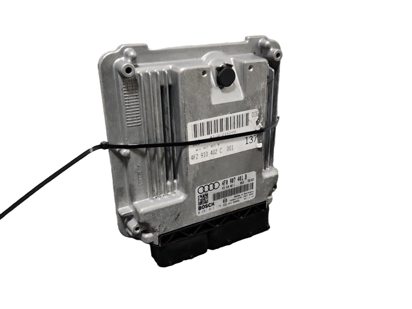 Audi A6 Quattro MK3 (4F) (C6) Estate Engine Control Unit Module ECU 4F0907401B