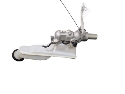 Mercedes-Benz B-Class W246 Brake Servo With Fluid Bottle A2464300102