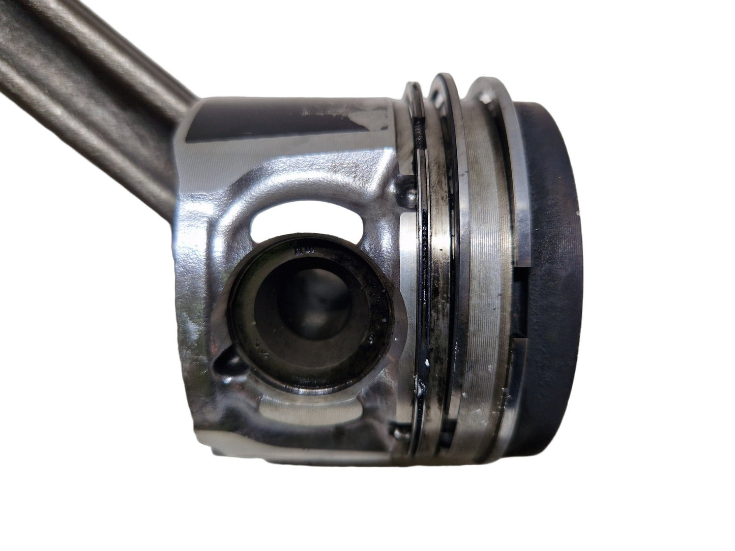 Volvo V40 MK3 (525) Hatchback 1.6 Diesel Genuine Engine Piston