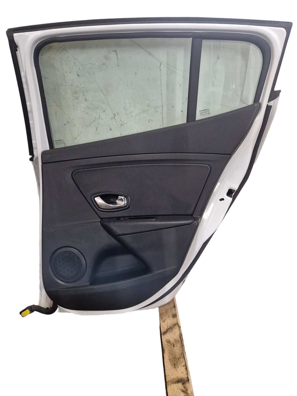 Renault Megane MK3 (Ph2)(X95) Hatchback Rear Right Driver Complete Door in White
