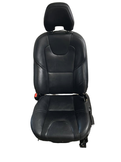 Volvo V40 MK3 (525) Hatchback Genuine Front Left N/S Passenger Seat