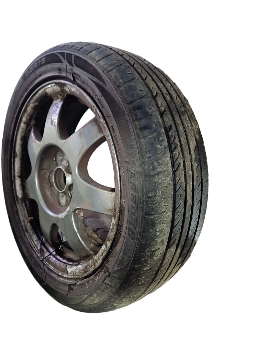 Toyota Prius MK2 (NHW20) 16" Alloy Wheel with Tyre 195/55/16 4mm
