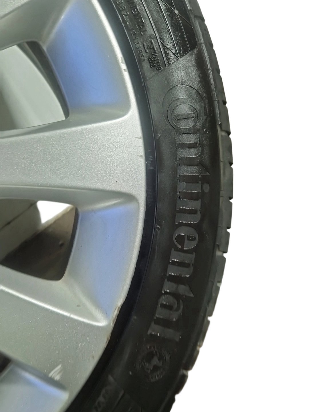 Vauxhall Meriva MK2 (B) (4470) 17" Alloy Wheel with Tyre 225/45/17 7mm