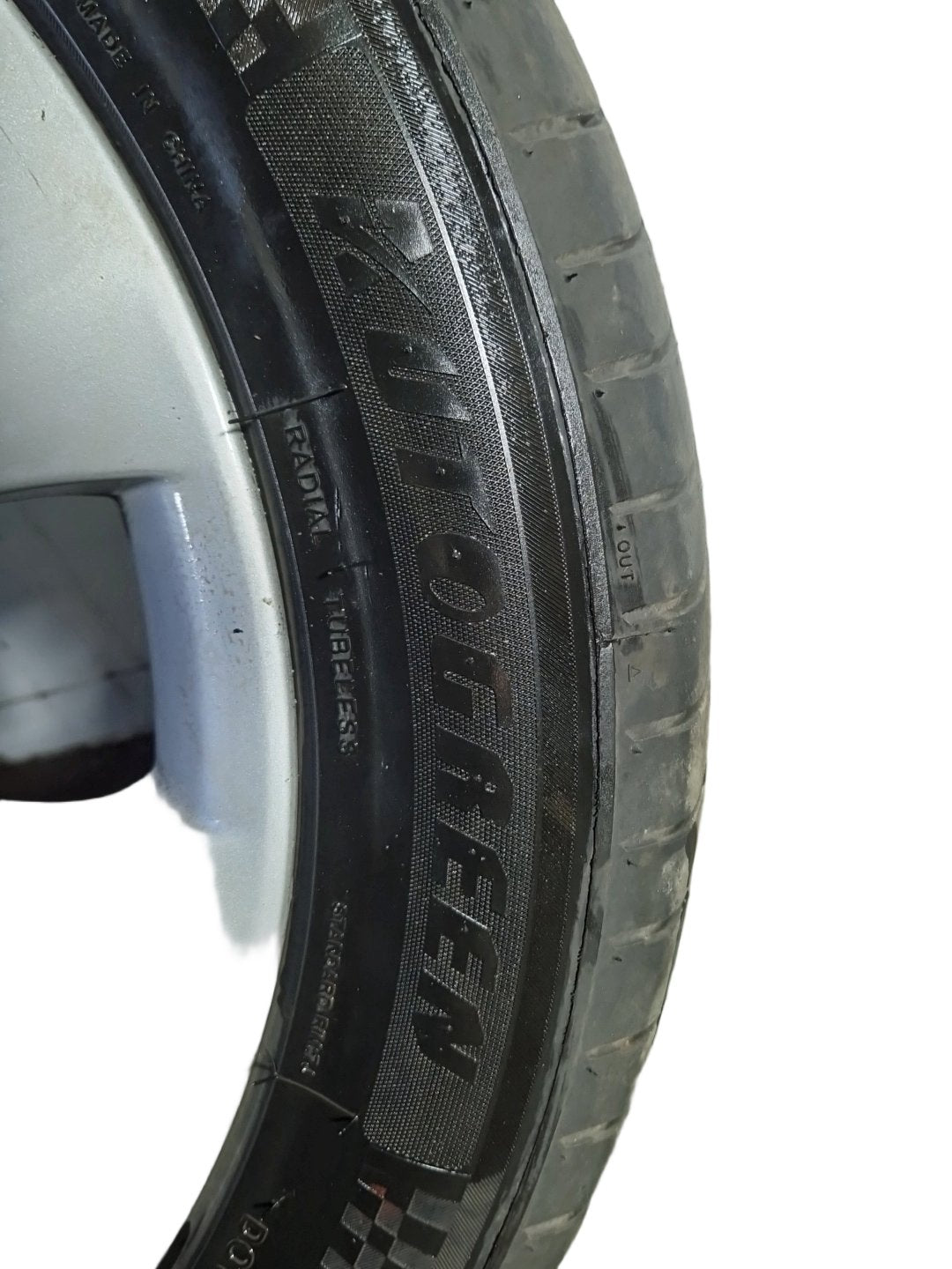Vauxhall Insignia MK1 (A) (3700) 17" Alloy Wheel with Tyre 225/50/17 6mm