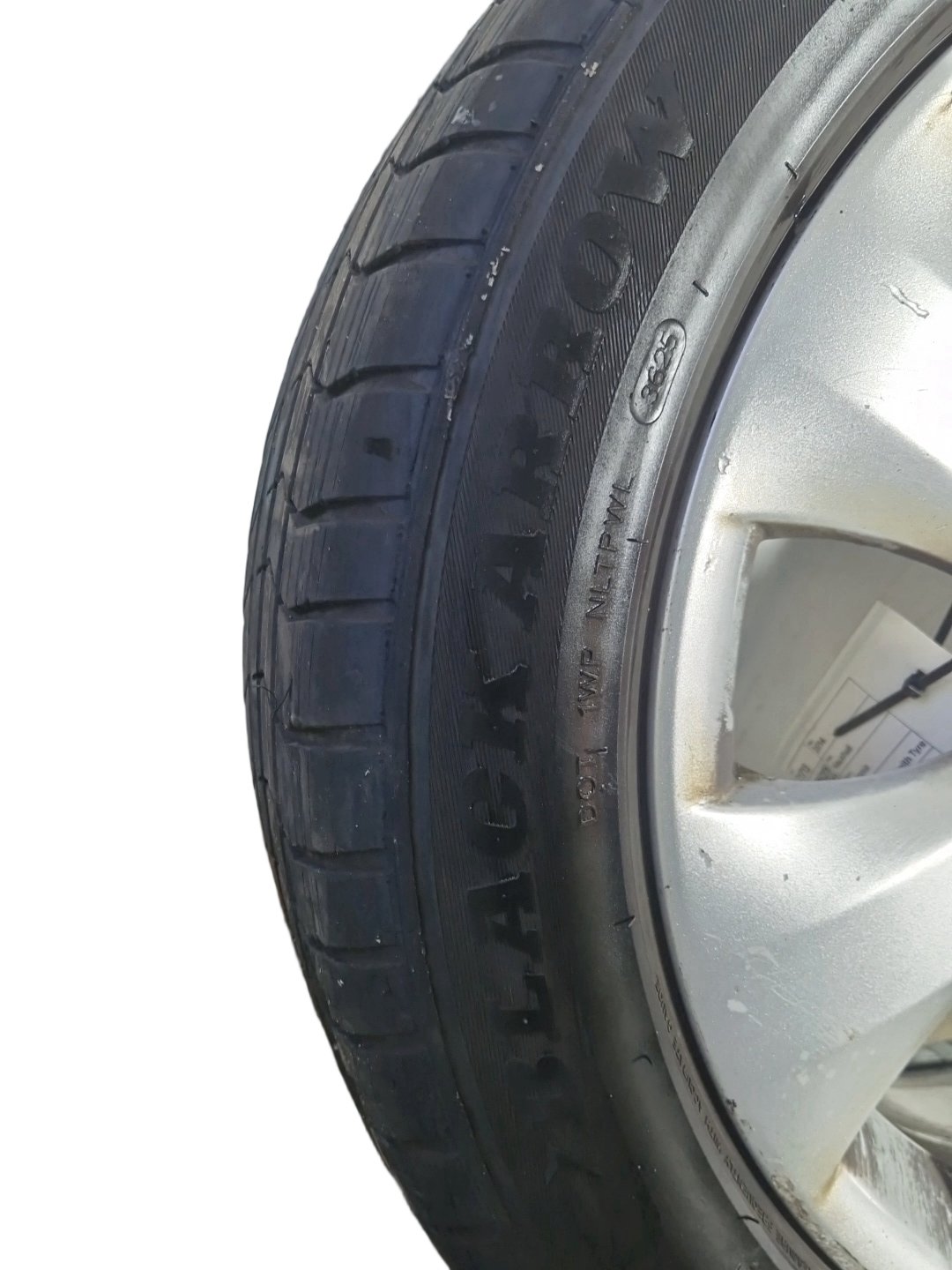 Vauxhall Insignia MK1 (A) (3700) 17" Alloy Wheel with Tyre 225/50/17 6mm