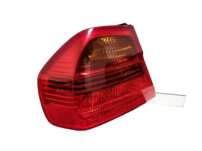 2006 BMW 320d E90 Genuine Rear Left Outer N/S Passenger Tail Light 6937457