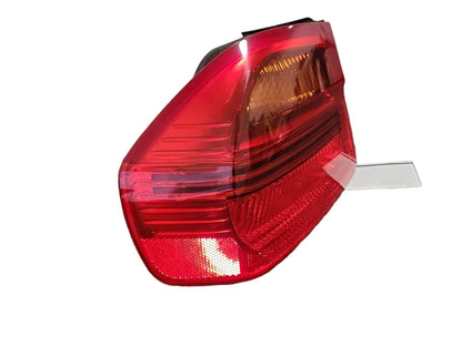 2006 BMW 320d E90 Genuine Rear Left Outer N/S Passenger Tail Light 6937457